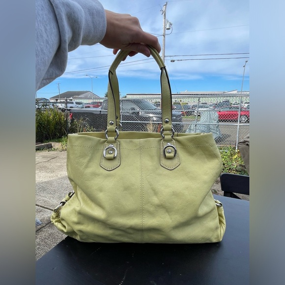 Coach Ashley Tote - Picture 6 of 8